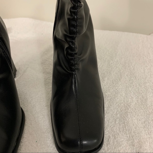 JESSICA BLACK HEELS - Picture 7 of 7